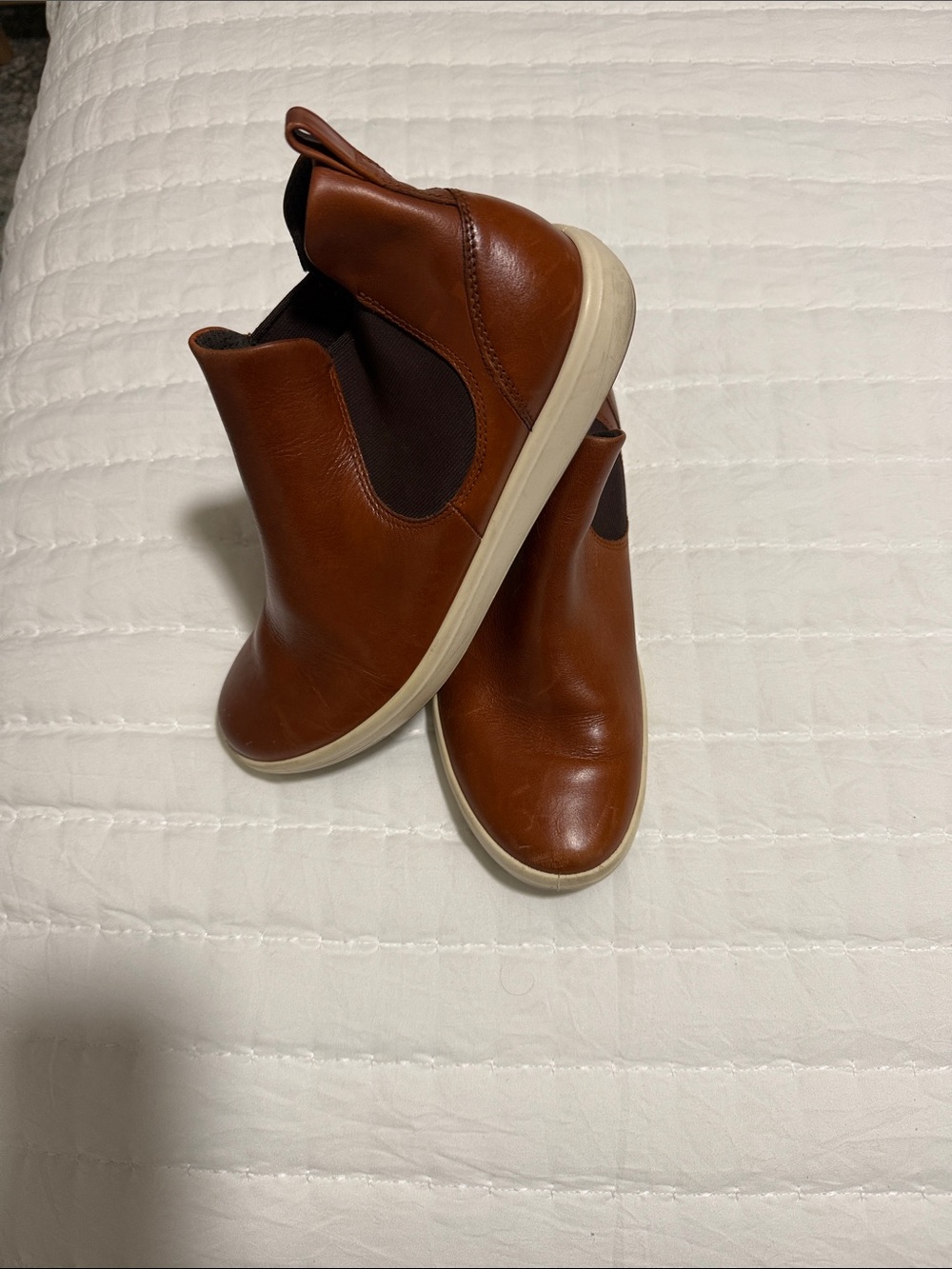 Ecco Women's Tan-Brown Leather Slip-On Chukka Boots